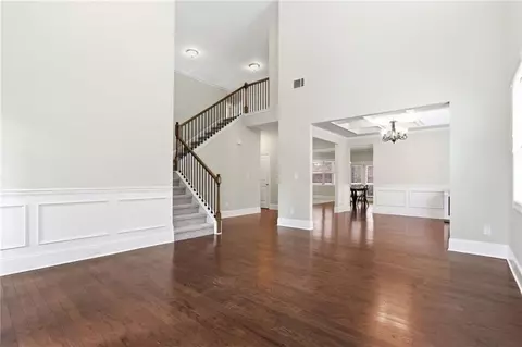 Living - 1515 Riva Rdg, Suwanee, GA 30024 photo 2 of 9