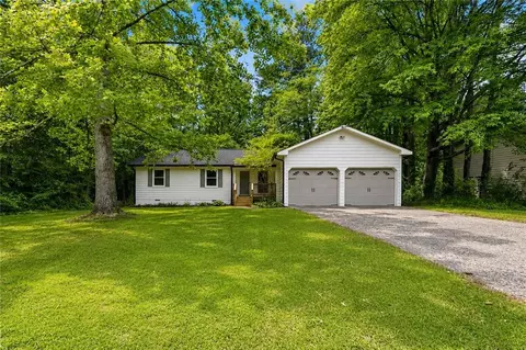 3129 Calumet Pl NW, Kennesaw, GA 30152