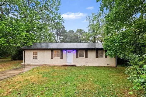 1722 Carpenter Ct, Conley, GA 30288
