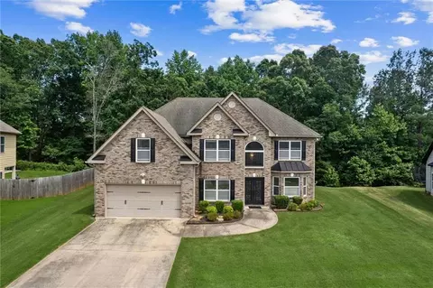 3995 Lucas Ln, Ellenwood, GA 30294