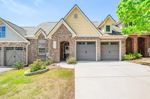 114 Stoneybrook Dr, Dahlonega, GA 30533