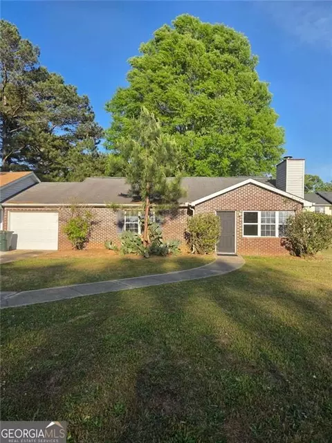 1735 Fox Chase Ct, Conyers, GA 30013