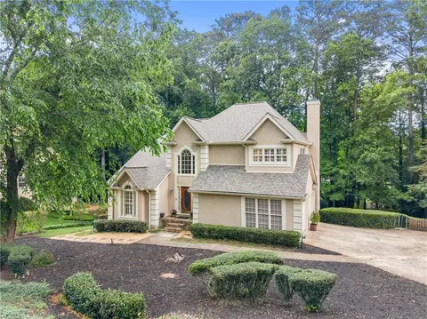 4234 N Mountain Rd NE, Marietta, GA 30066