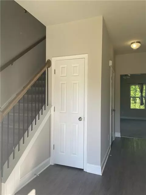 Entry Way - 410 Katie Ln, Commerce, GA 30529 photo 1 of 5