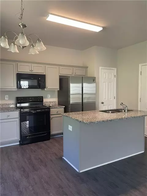 Kitchen - 410 Katie Ln, Commerce, GA 30529 photo 3 of 3