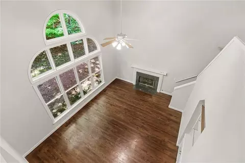 Living - 3914 Noblin Creek Dr, Duluth, GA 30097 photo 6 of 7