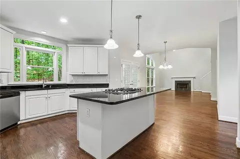 Kitchen - 3914 Noblin Creek Dr, Duluth, GA 30097 photo 3 of 4