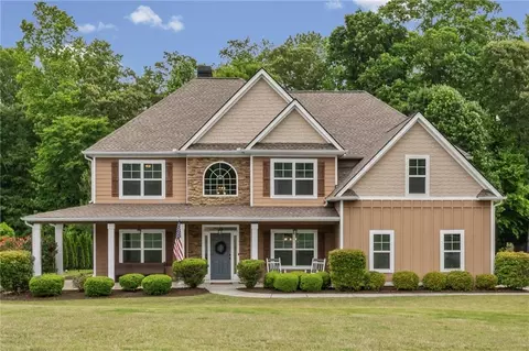 196 Sunny Brook Ter, Newnan, GA 30265