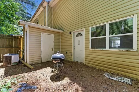Exterior - 7237 Crestside Dr, Austell, GA 30168 photo 4 of 4
