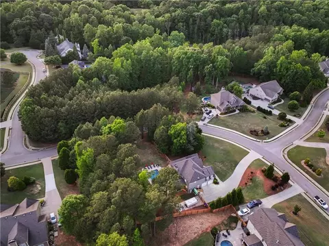 View/Area - 4018 Silverstone Dr, Braselton, GA 30517 photo 6 of 10