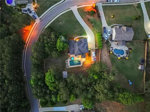 View/Area - 4018 Silverstone Dr, Braselton, GA 30517 photo 2 of 10