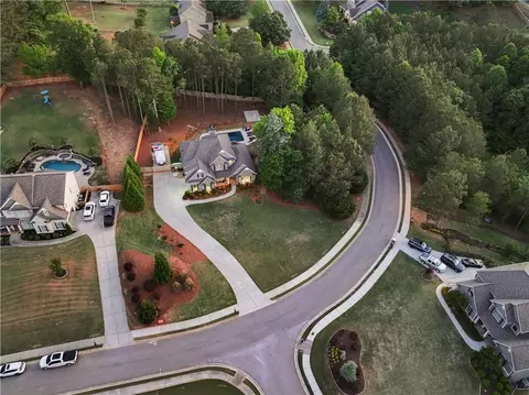 View/Area - 4018 Silverstone Dr, Braselton, GA 30517 photo 8 of 10
