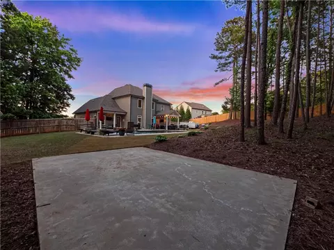 Exterior - 4018 Silverstone Dr, Braselton, GA 30517 photo 7 of 21