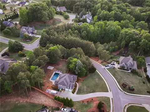 View/Area - 4018 Silverstone Dr, Braselton, GA 30517 photo 7 of 10