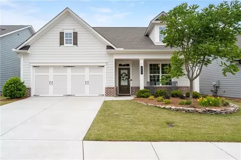 242 Hickory Bluffs Pkwy, Canton, GA 30114