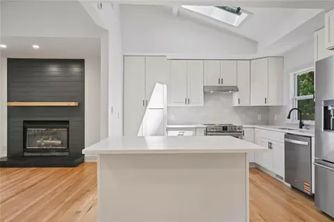 110 Bonnie Ln NE, Sandy Springs, GA 30328