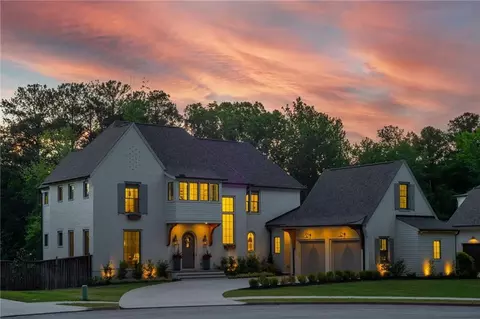 345 Roswell Farms Dr, Roswell, GA 30075