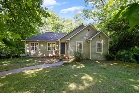 7855 Silversmith Ct, Cumming, GA 30028