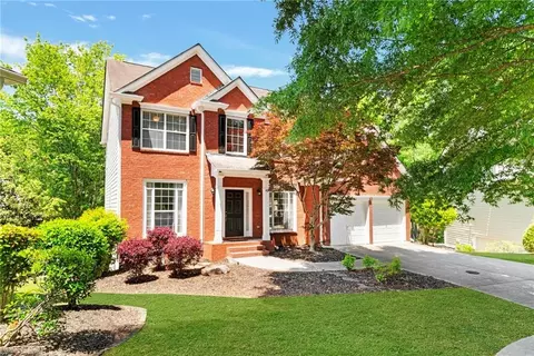 407 Whisper Wind Ln, Woodstock, GA 30188