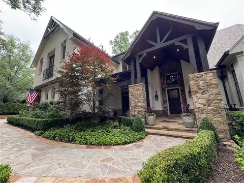 625 W Northway Ln, Atlanta, GA 30342