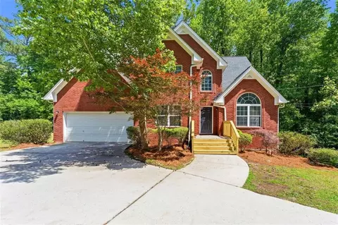 2544 Carnes Rd, Jonesboro, GA 30236