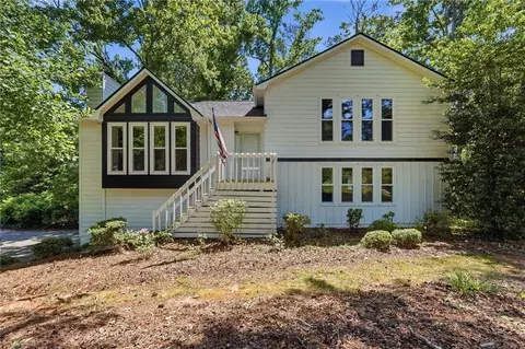 12 Park Ave E, Dallas, GA 30157