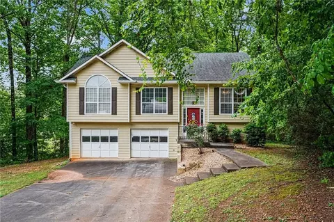 130 Bobolink Dr, Stockbridge, GA 30281