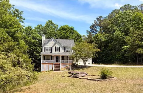 3241 Victoria Place Dr, Loganville, GA 30052