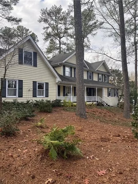 2955 Ascot Ln, Roswell, GA 30076