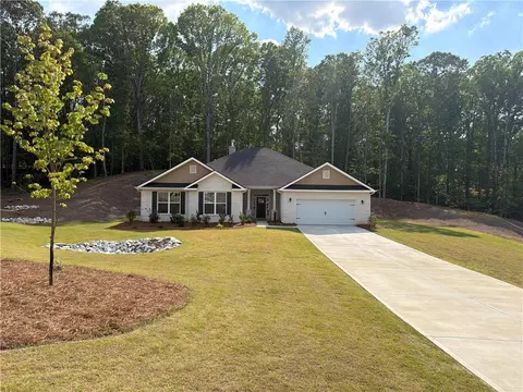 5311 Tuscany Dr, Douglasville, GA 30135