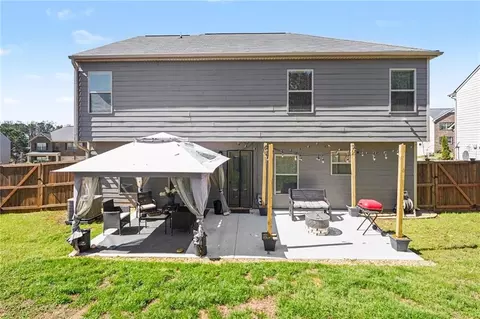 Exterior - 424 Toronto Cir, Hampton, GA 30228 photo 3 of 3