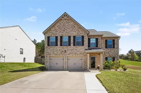 424 Toronto Cir, Hampton, GA 30228