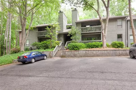 403 Tuxworth Cir, Decatur, GA 30033