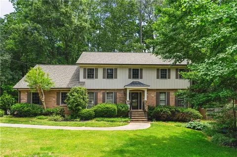 4955 Mill Stream Ct, Atlanta, GA 30338