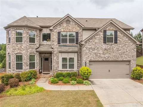 3948 Two Bridge Dr, Buford, GA 30518