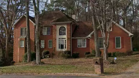 6770 Ravines Ct, Stone Mountain, GA 30087