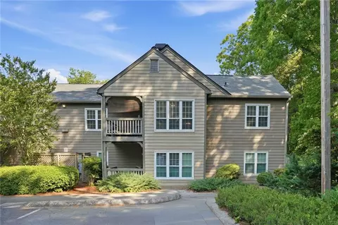 1109 Mill Pond Dr SE, Smyrna, GA 30082