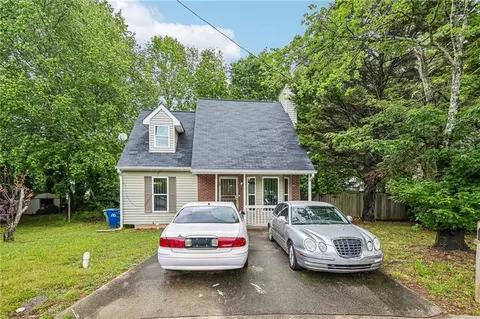 638 Waynes Ct SE, Atlanta, GA 30354
