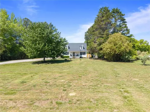 Exterior - 7501 Lula Rd, Lula, GA 30554 photo 2 of 12