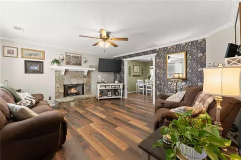 Living - 7501 Lula Rd, Lula, GA 30554 photo 2 of 2
