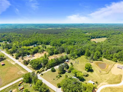 View/Area - 7501 Lula Rd, Lula, GA 30554 photo 4 of 5