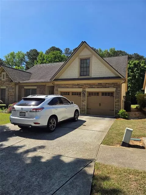 1724 Willoughby Dr, Buford, GA 30519