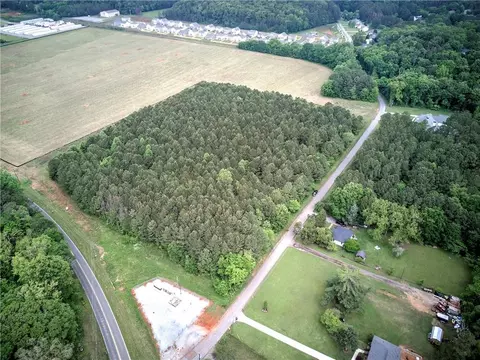 720 Euharlee Rd SW, Cartersville, GA 30120 photo 3