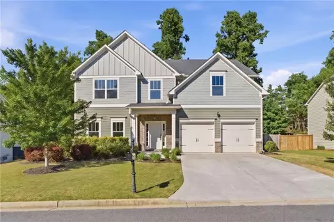 6135 Banyan Trl, Cumming, GA 30028