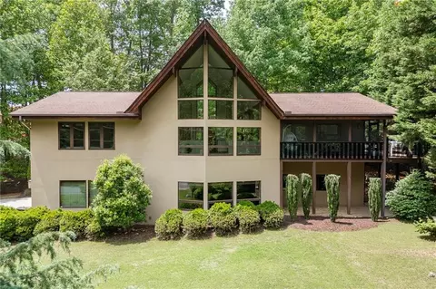 7410 Breeze Bay Rd, Cumming, GA 30041