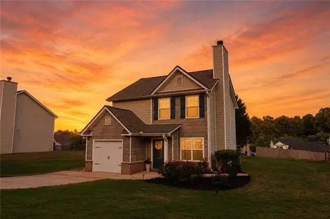 92 Jameston Dr, Jefferson, GA 30549