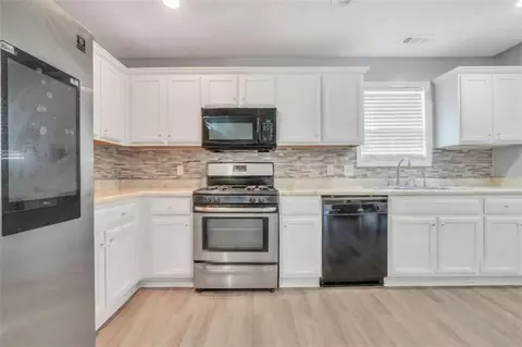 225 Lassiter Dr, Covington, GA 30016 photo 10