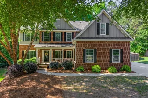 2137 Albert Jones Dr, Loganville, GA 30052