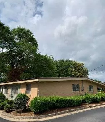 160 Cown Dr, Loganville, GA 30052