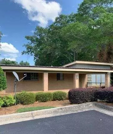 160 Cown Dr, Loganville, GA 30052